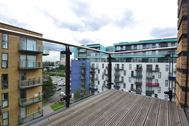  Image of 2 bedroom Flat to rent in Conington Road London SE13 at Silvermill  Lewisham, SE13 7FL