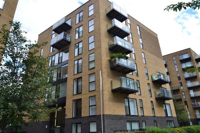  Image of 2 bedroom Flat to rent in Conington Road London SE13 at Silvermill  Lewisham, SE13 7FL