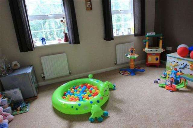  Image of 4 bedroom Town House for sale in Baird Grove Kesgrave Ipswich IP5 at Kesgrave, IP5 2DQ
