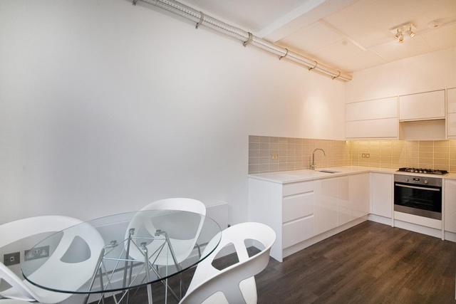  Image of 2 bedroom Flat to rent in Banner Street London EC1Y at Shoreditch London Old Street, EC1Y 8QE