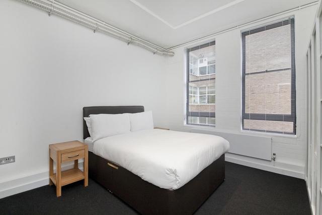  Image of 2 bedroom Flat to rent in Banner Street London EC1Y at Shoreditch London Old Street, EC1Y 8QE