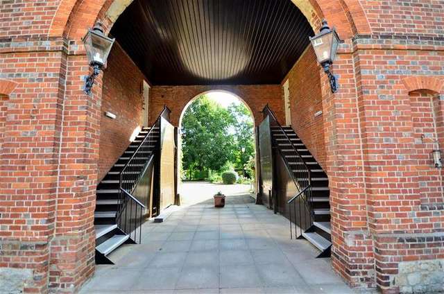 Image of 2 bedroom Apartment for sale in Barham Mews Teston Maidstone ME18 at Teston Maidstone Maidstone, ME18 5BL