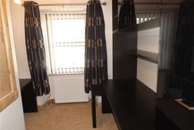  Image of 4 bedroom Flat to rent in Barn Street Strathaven ML10 at Strathaven, ML10 6LU