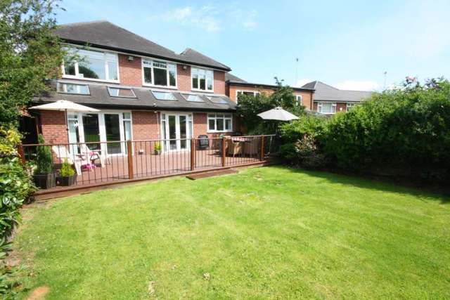  Image of 5 bedroom Detached house for sale in Barnhill Road Prestwich Manchester M25 at Barnhill Road  Manchester, M25 9NH