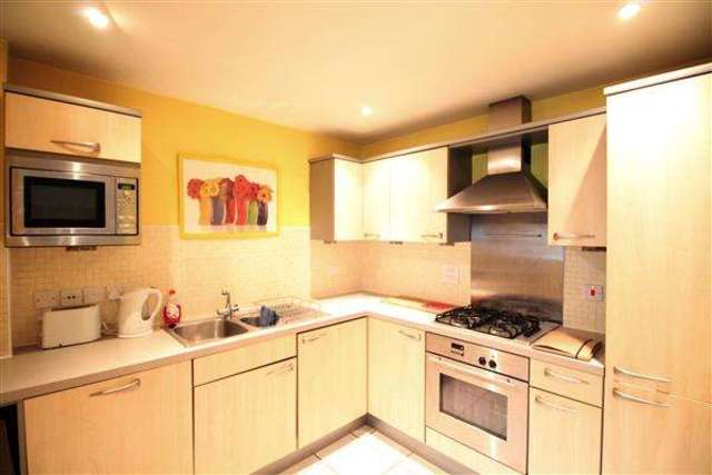  Image of 2 bedroom Property to rent in Bascombe Street London SW2 at Tulse Hill, SW2 2YD
