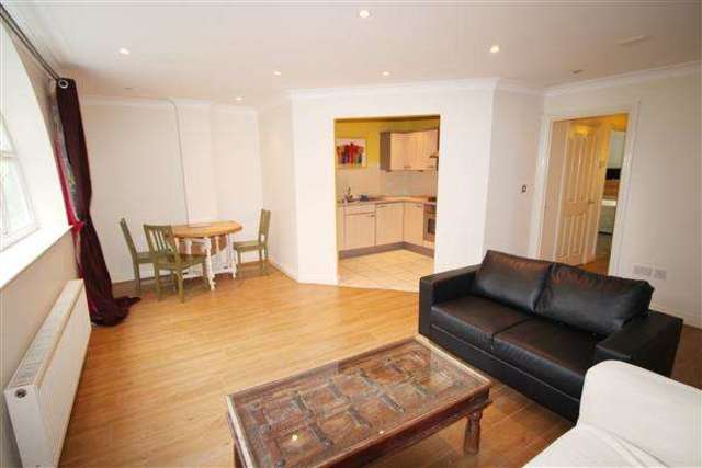  Image of 2 bedroom Property to rent in Bascombe Street London SW2 at Tulse Hill, SW2 2YD