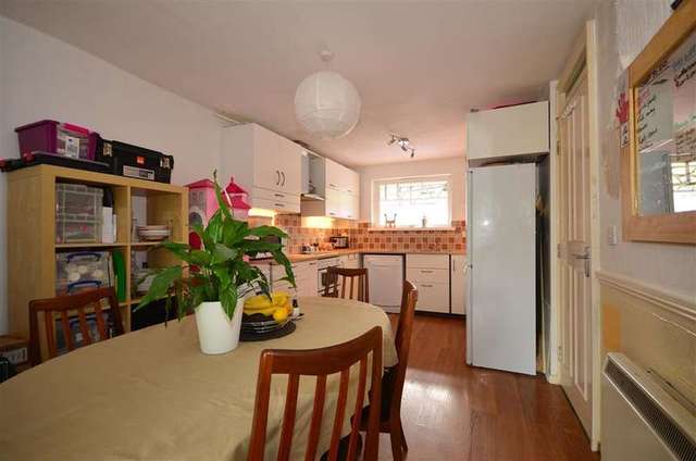 Image of 2 bedroom Maisonette for sale in Bazes Shaw New Ash Green Longfield DA3 at New Ash Green Longfield Longfield, DA3 8QZ