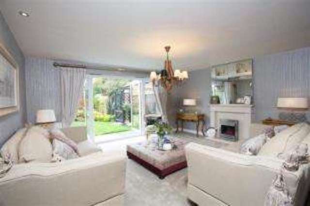  Image of 4 bedroom Detached house for sale in Lamberhurst Grove Kents Hill Milton Keynes MK7 at Kents Hill Milton Keynes Walton, MK7 6JB