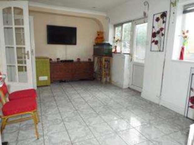  Image of 3 bedroom Detached house for sale in Beeches Road Great Barr Birmingham B42 at Birmingham West Midlands Perry Barr, B42 2QS