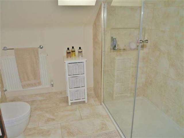  Image of 5 bedroom Detached house for sale in Belton Lane Grantham NG31 at Manthorpe, NG31 9PL