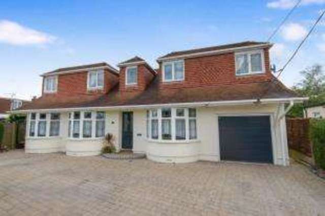  Image of 4 bedroom Detached house for sale in Grandview Road Benfleet SS7 at Benfleet Essex Thundersley, SS7 3JZ