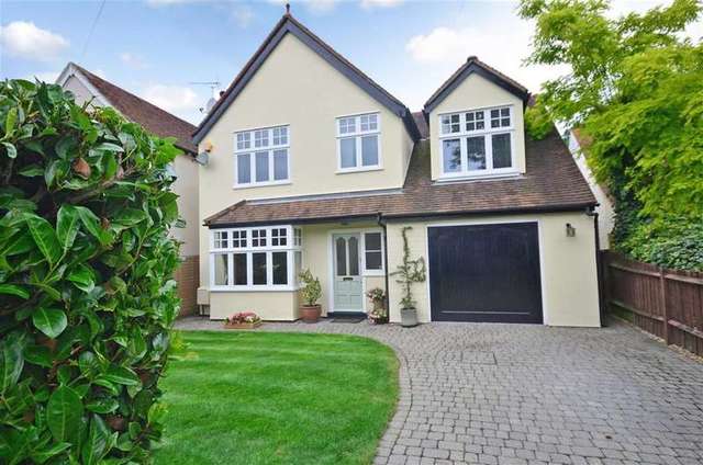  Image of 4 bedroom Detached house for sale in Beulah Road Epping CM16 at Epping Essex Epping, CM16 6RH