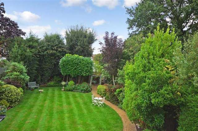  Image of 4 bedroom Detached house for sale in Beulah Road Epping CM16 at Epping Essex Epping, CM16 6RH