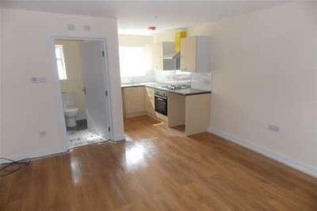  Image of 2 bedroom Flat to rent in Borough Road Middlesbrough TS1 at Middlesbrough, TS1 4AF