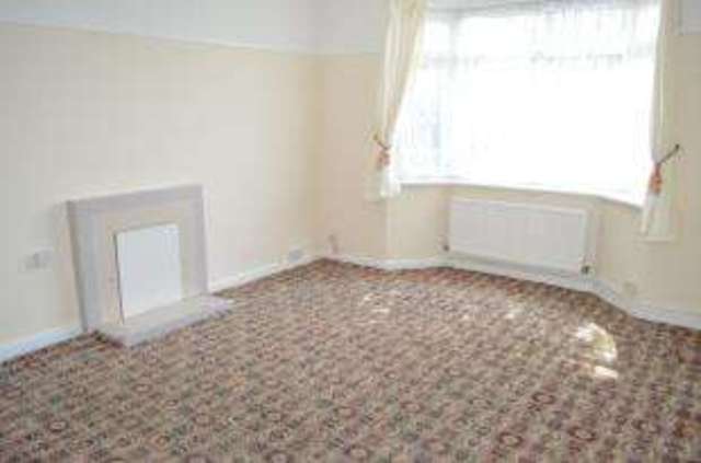  Image of 3 bedroom Bungalow for sale in Wakefield Avenue Bournemouth BH10 at Bournemouth Dorset Kinson, BH10 6DS