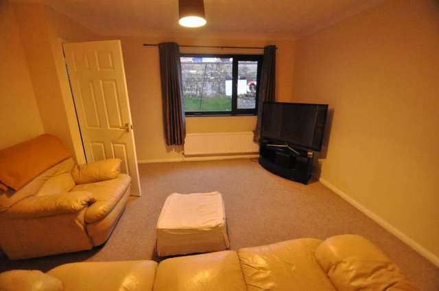  Image of 3 bedroom Semi-Detached house to rent in Bramblewood Way Halesworth IP19 at Halesworth Suffolk, IP19 8JT