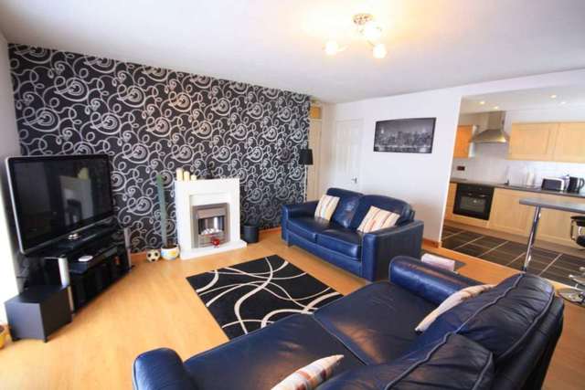  Image of 2 bedroom Apartment for sale in Lowther Road Prestwich Manchester M25 at Brentwood Court  Manchester, M25 9PX