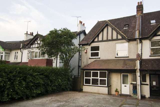  Image of 2 bedroom Flat for sale in Brighton Road Purley CR8 at Brighton Road  Purley, CR8 4HE