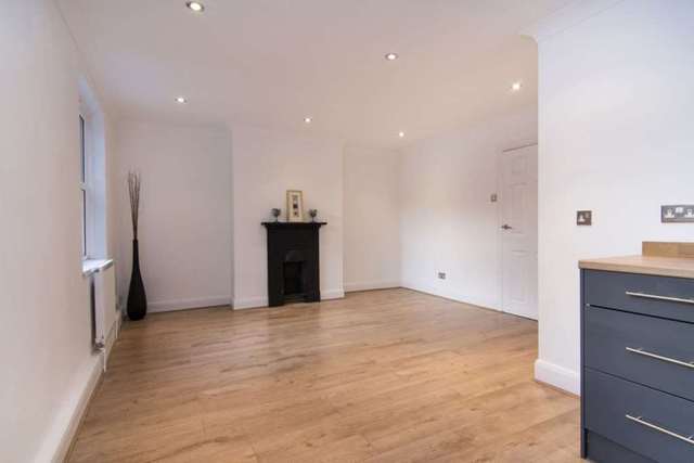  Image of 2 bedroom Flat for sale in Brighton Road Purley CR8 at Brighton Road  Purley, CR8 4HE
