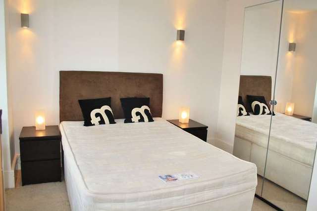  Image of 1 bedroom Flat for sale in Newhall Street Birmingham B3 at Birmingham  Birmingham, B3 1LL