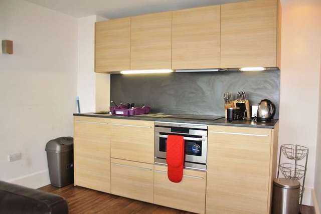  Image of 1 bedroom Flat for sale in Newhall Street Birmingham B3 at Birmingham  Birmingham, B3 1LL