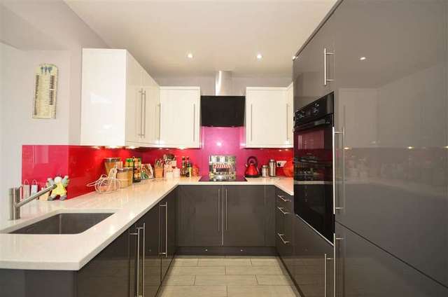  Image of 2 bedroom Detached house for sale in Broadoak Avenue Maidstone ME15 at Maidstone Kent Maidstone, ME15 6DH