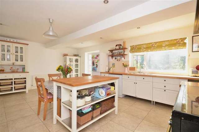  Image of 3 bedroom Detached house for sale in Brook Gardens Emsworth PO10 at Emsworth Hampshire Emsworth, PO10 7LB