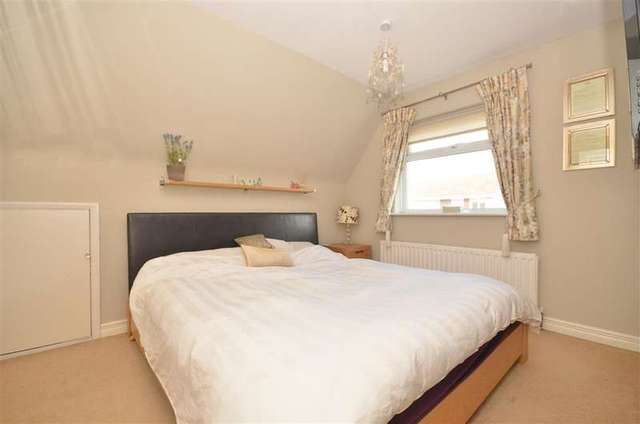  Image of 3 bedroom Detached house for sale in Brook Gardens Emsworth PO10 at Emsworth Hampshire Emsworth, PO10 7LB