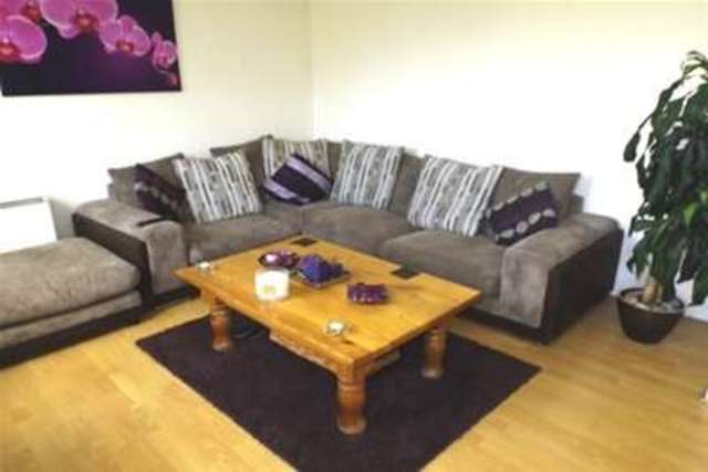  Image of 2 bedroom Flat to rent in Durrant Court Brook Street Chelmsford CM1 at Chelmsford, CM1 1UE