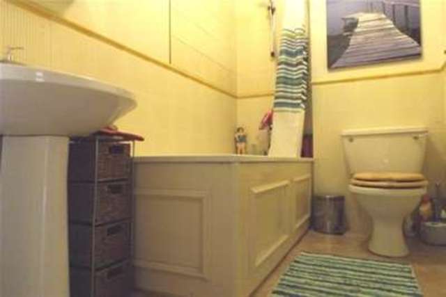  Image of 2 bedroom Flat to rent in Durrant Court Brook Street Chelmsford CM1 at Chelmsford, CM1 1UE