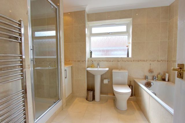  Image of 5 bedroom Detached house for sale in Campion Drive Romsey SO51 at Campion Drive  Romsey, SO51 7RD