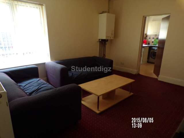  Image of 6 bedroom Detached house to rent in Carlton Road Salford M6 at Carlton Road  Salford, M6 7EW