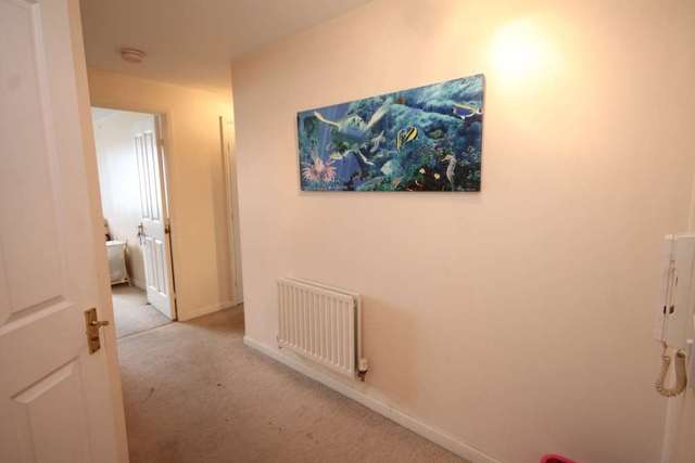  Image of 2 bedroom Apartment for sale in Macarthur Close Erith DA8 at Macarthur Close  Erith, DA8 1BQ