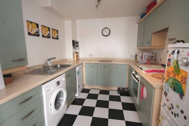  Image of 2 bedroom Apartment for sale in Macarthur Close Erith DA8 at Macarthur Close  Erith, DA8 1BQ