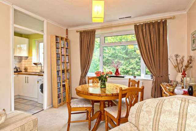  Image of 2 bedroom Maisonette for sale in Chiltern Park Avenue Berkhamsted HP4 at Chiltern Park Avenue  Berkhamsted, HP4 1EY