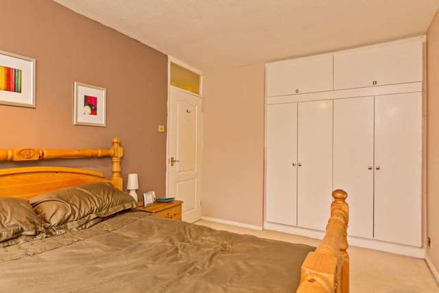  Image of 2 bedroom Maisonette for sale in Chiltern Park Avenue Berkhamsted HP4 at Chiltern Park Avenue  Berkhamsted, HP4 1EY