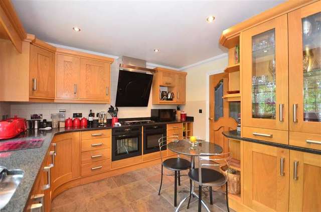  Image of 4 bedroom Bungalow for sale in Chisnall Road River Dover CT17 at River Dover Dover, CT17 0RH