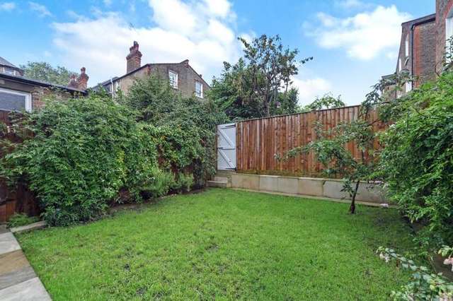 Image of 4 bedroom Terraced house for sale in Clapham Common West Side London SW4 at Clapham Common West Side  London, SW4 9AZ