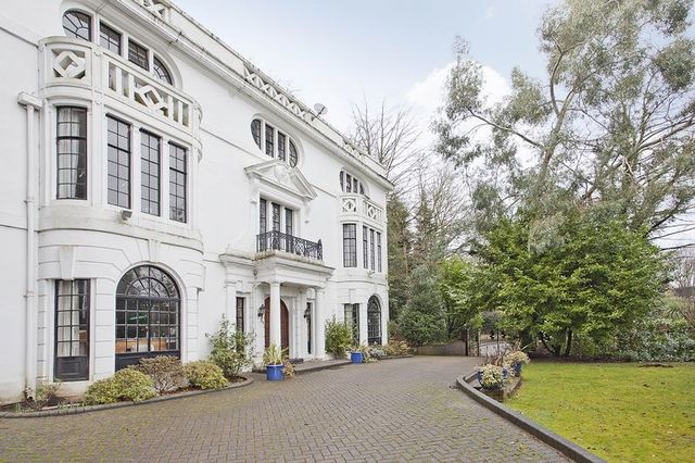  Image of 6 bedroom Detached house for sale in Coombe Park Kingston upon Thames KT2 at Coombe Park  Kingston Upon Thames, KT2 7JB