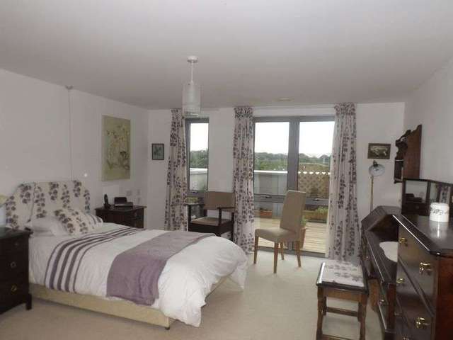  Image of 1 bedroom Flat for sale in The Brow Burgess Hill RH15 at The Brow  Burgess Hfill, RH15 9DD