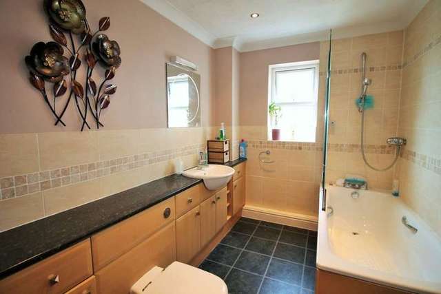  Image of 5 bedroom Detached house for sale in Orkney Road Cosham Portsmouth PO6 at Cosham Portsmouth Hampshire, PO6 3UE