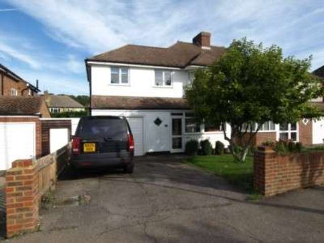  Image of 4 bedroom Semi-Detached house to rent in Craddocks Avenue Ashtead KT21 at Craddocks Avenue  Ashtead, KT21 1NR