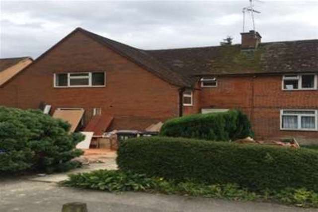  Image of 6 bedroom Detached house to rent in Cromwell Road Winchester SO22 at Winchester, SO22 4AF