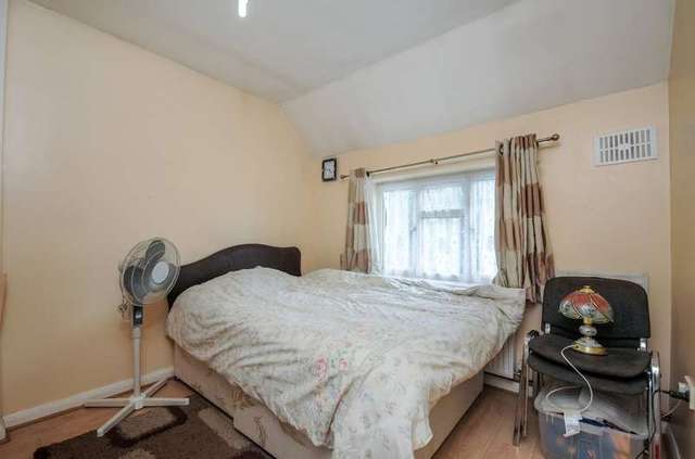  Image of 3 bedroom Semi-Detached house for sale in Crossway Pinner HA5 at Pinner Middlesex, HA5 3TP