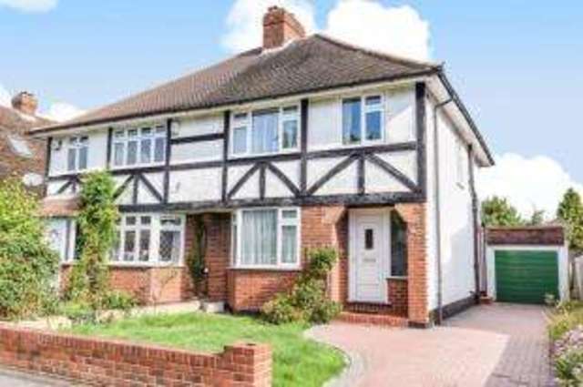  Image of 3 bedroom Detached house for sale in Croydon Road West Wickham BR4 at West Wickham  West Wickham, BR4 9HT