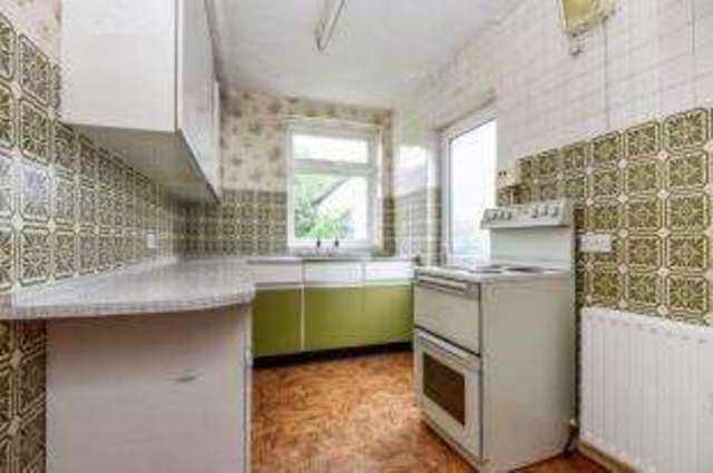  Image of 3 bedroom Detached house for sale in Croydon Road West Wickham BR4 at West Wickham  West Wickham, BR4 9HT