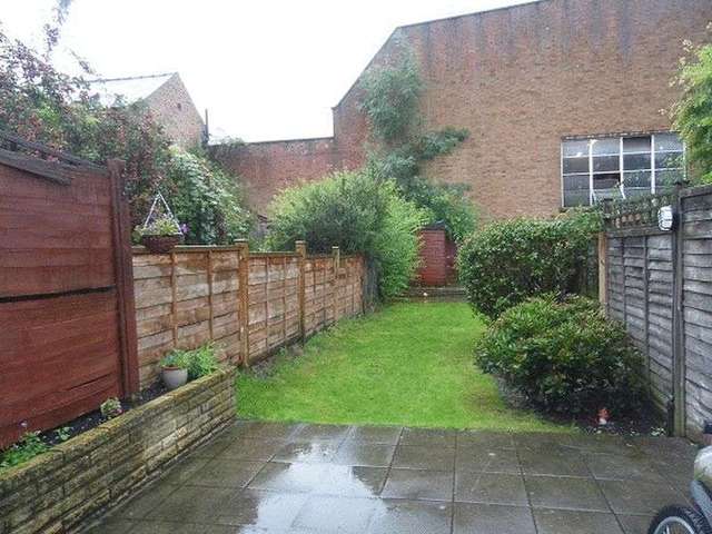  Image of 2 bedroom Terraced house for sale in Crunden Road South Croydon CR2 at Crunden Road  SOUTH CROYDON, CR2 6HD