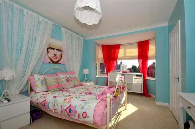  Image of 4 bedroom Semi-Detached house for sale in Darland Avenue Gillingham ME7 at Gillingham Kent Gillingham, ME7 3AA