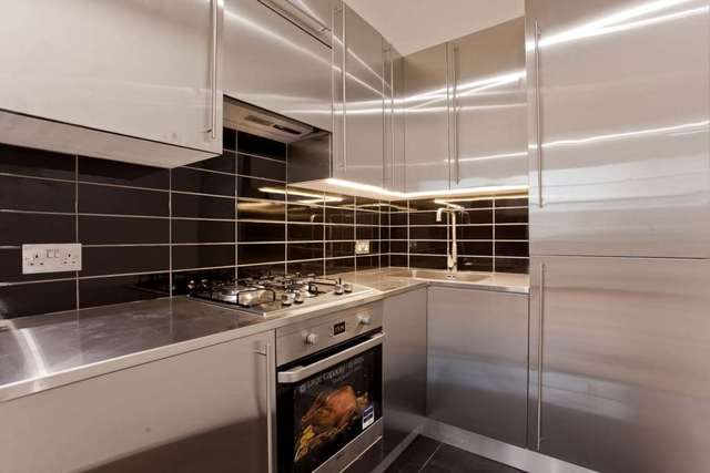  Image of 2 bedroom Flat to rent in Dartmouth Road London SE23 at Dartmouth Road Forest Hill London, SE23 3HN