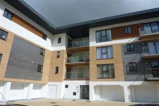  Image of 2 bedroom Flat to rent in Clock Tower Court Duporth St. Austell PL26 at St. Austell, PL26 6DU